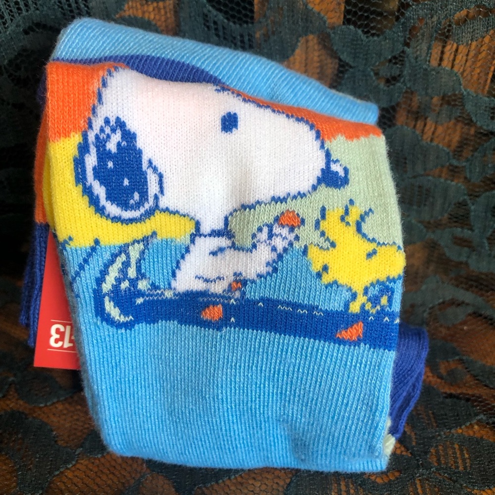 NWT Snoopy & Woodstock Socks